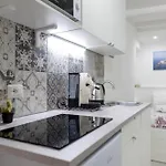 Aurora House Apartamento *